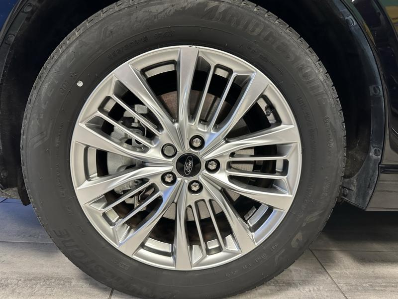 Photo 6 de l’annonce de FORD Kuga d’occasion à vendre à ORANGE