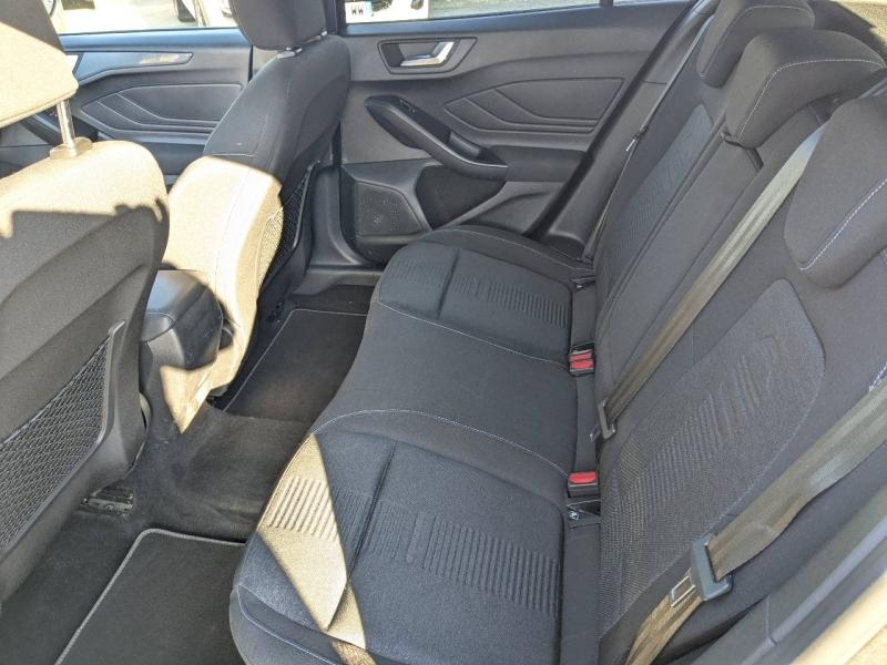 Photo 8 de l’annonce de FORD Focus Active d’occasion à vendre à MARSEILLE