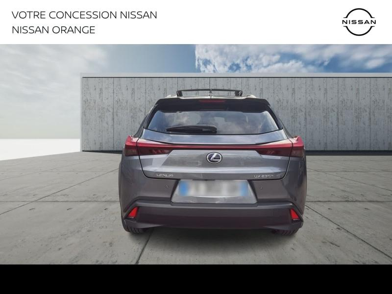 Photo 5 de l’annonce de LEXUS UX d’occasion à vendre à ORANGE