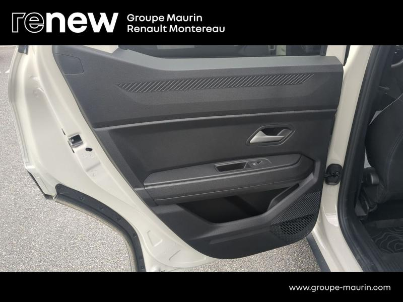 Photo 18 de l’annonce de DACIA Duster d’occasion à vendre à VARENNES SUR SEINE