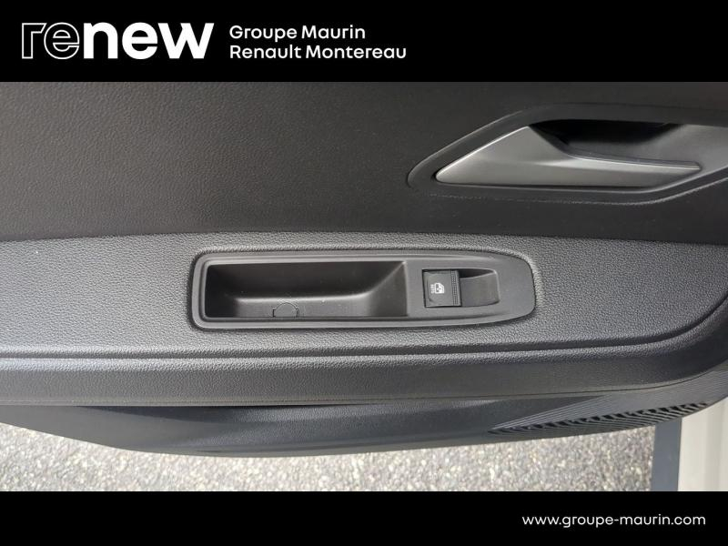 Photo 19 de l’annonce de DACIA Duster d’occasion à vendre à VARENNES SUR SEINE