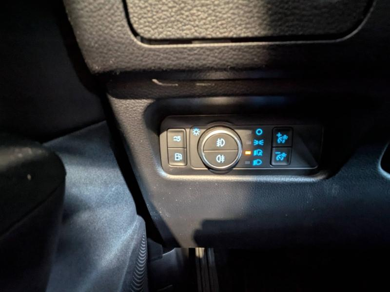 Photo 14 de l’annonce de FORD Ranger VUL d’occasion à vendre à DRAGUIGNAN