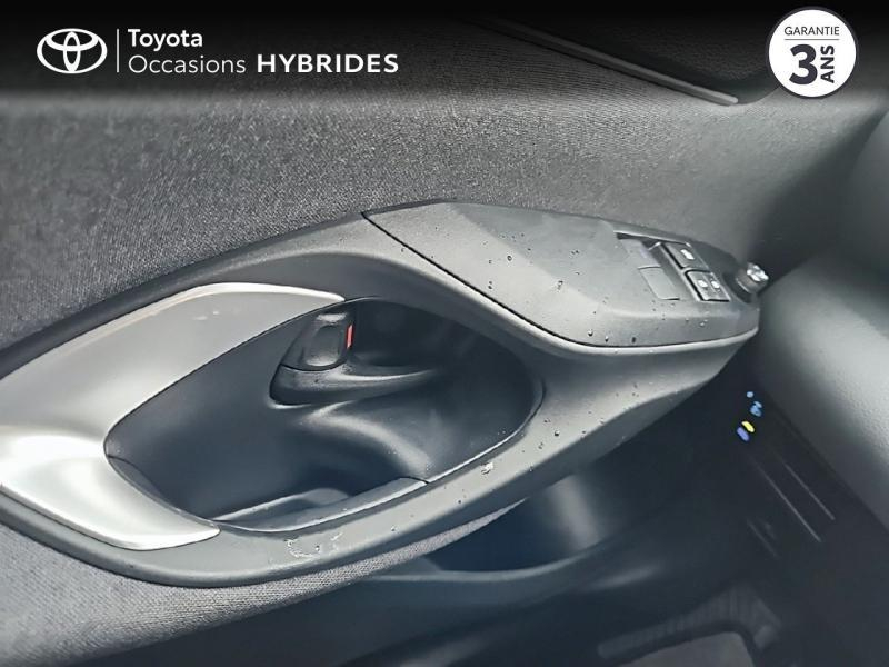 Photo 9 de l’annonce de TOYOTA Yaris d’occasion à vendre à LATTES