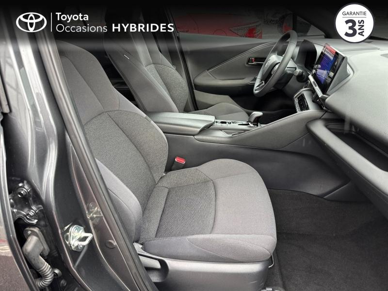 Photo 6 de l’annonce de TOYOTA C-HR d’occasion à vendre à AUBIÈRE