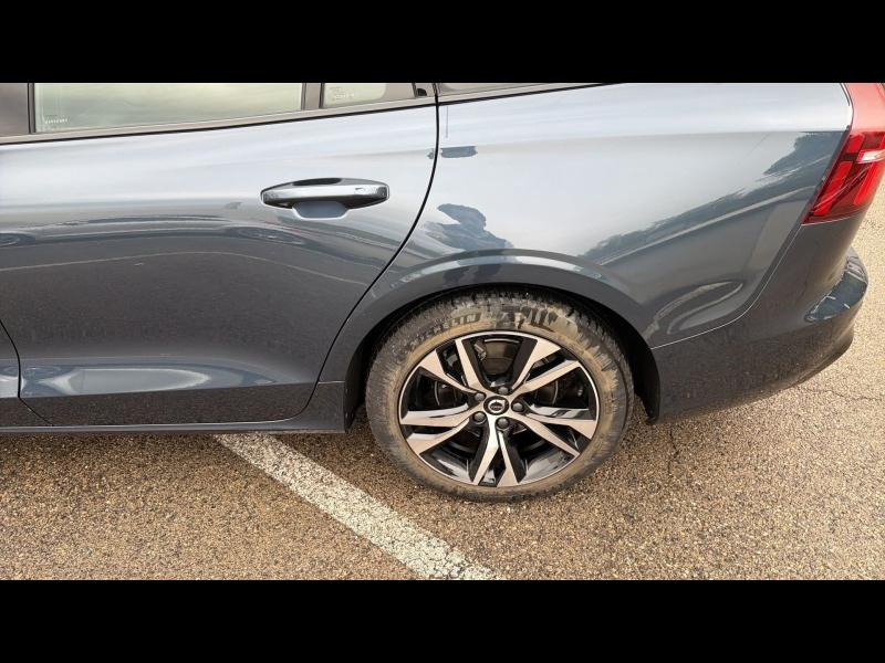Photo 13 de l’annonce de VOLVO V60 d’occasion à vendre à AIX-EN-PROVENCE