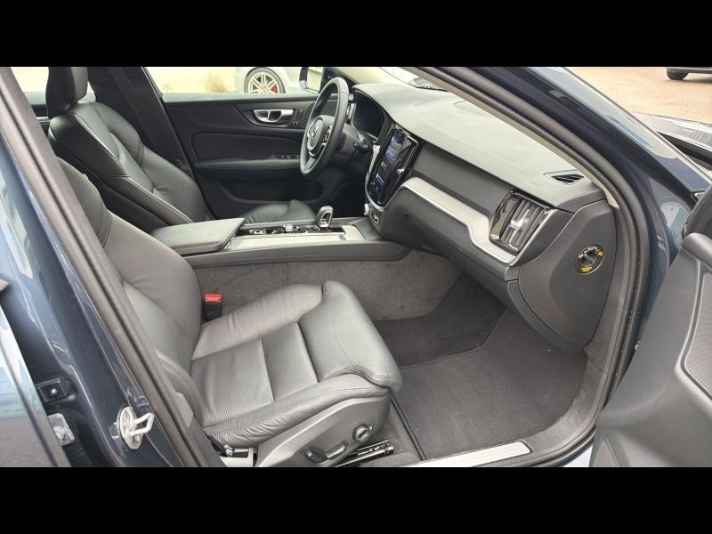 Photo 17 de l’annonce de VOLVO V60 d’occasion à vendre à AIX-EN-PROVENCE