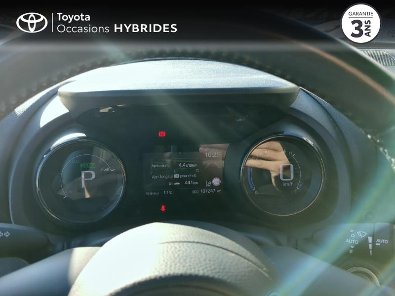 Photo 14 de l’annonce de TOYOTA Yaris d’occasion à vendre à SÈTE