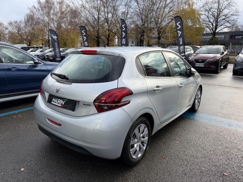 Photo 5 de l’annonce de PEUGEOT 208 d’occasion à vendre à GRENOBLE