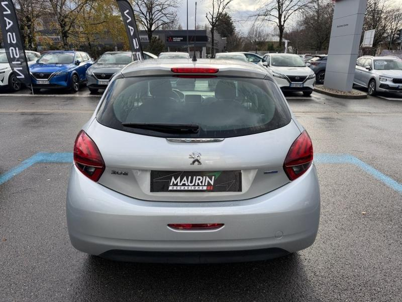 Photo 6 de l’annonce de PEUGEOT 208 d’occasion à vendre à GRENOBLE