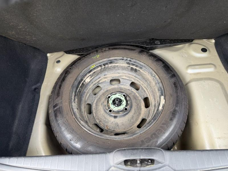 Photo 18 de l’annonce de PEUGEOT 208 d’occasion à vendre à GRENOBLE