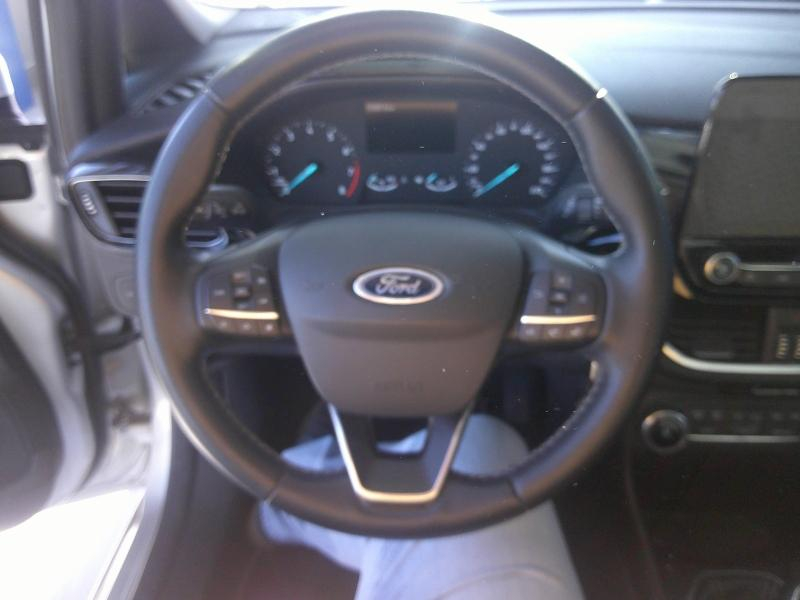 Photo 4 de l’annonce de FORD Fiesta d’occasion à vendre à PERPIGNAN