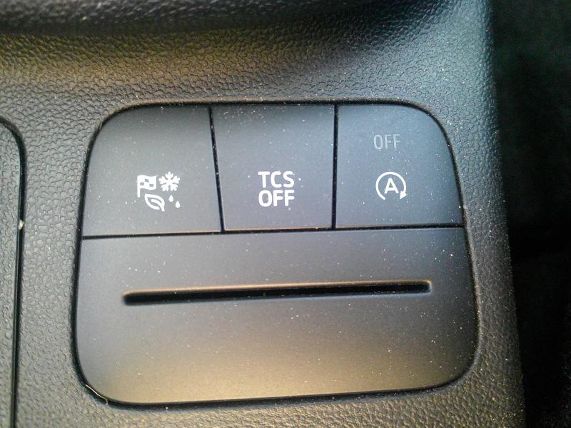 Photo 12 de l’annonce de FORD Fiesta d’occasion à vendre à PERPIGNAN