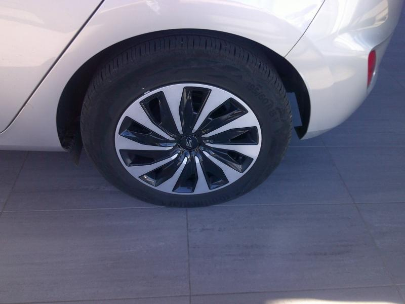 Photo 19 de l’annonce de FORD Fiesta d’occasion à vendre à PERPIGNAN