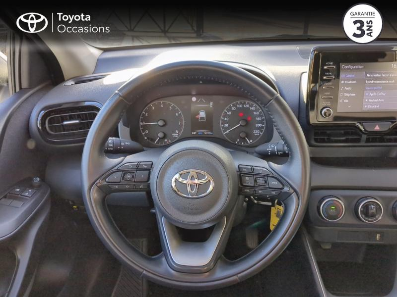 Photo 9 de l’annonce de TOYOTA Yaris d’occasion à vendre à ARLES