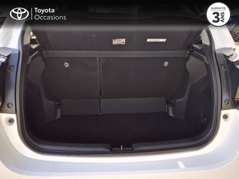 Photo 10 de l’annonce de TOYOTA Yaris d’occasion à vendre à ARLES