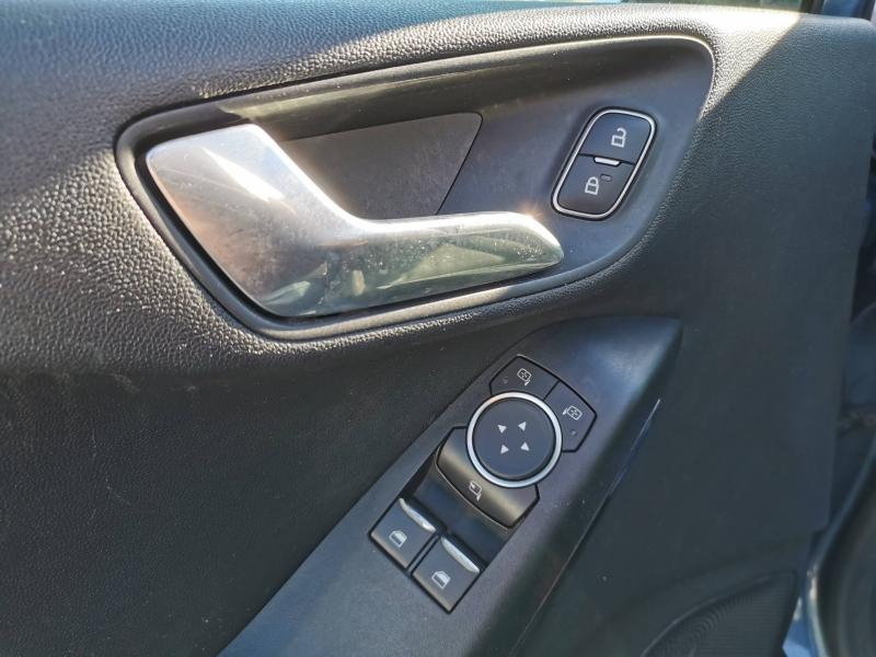 Photo 7 de l’annonce de FORD Fiesta d’occasion à vendre à LA VALETTE