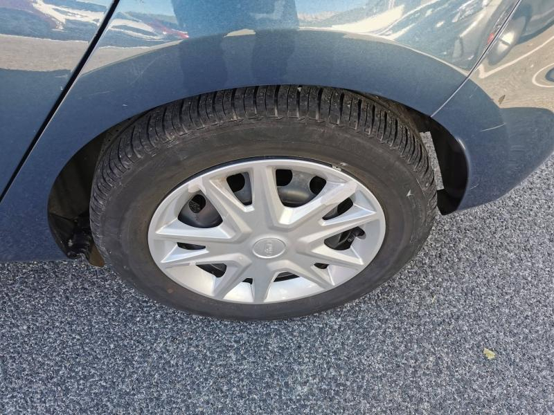 Photo 19 de l’annonce de FORD Fiesta d’occasion à vendre à LA VALETTE