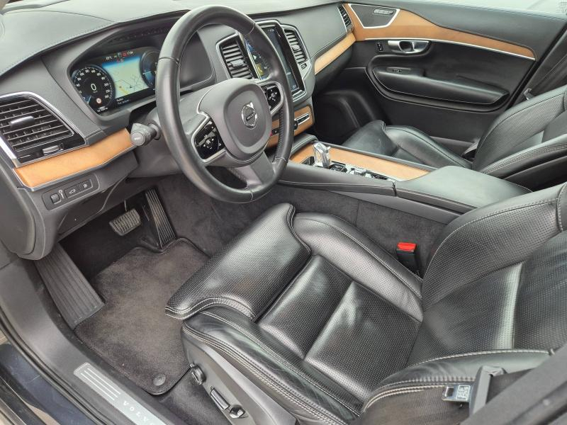 Photo 5 de l’annonce de VOLVO XC90 d’occasion à vendre à AVIGNON