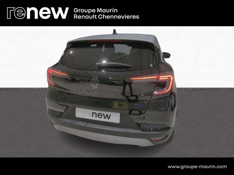 Photo 7 de l’annonce de RENAULT Captur d’occasion à vendre à CHENNEVIÈRES-SUR-MARNE