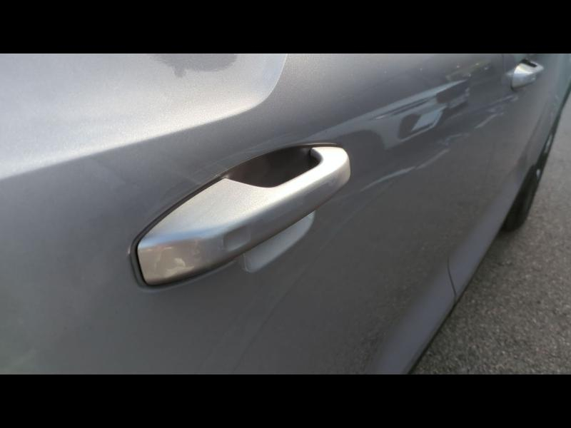 Photo 13 de l’annonce de VOLVO XC40 d’occasion à vendre à AIX-EN-PROVENCE