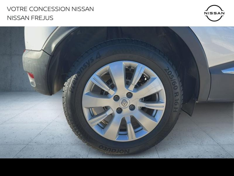 Photo 11 de l’annonce de RENAULT Captur d’occasion à vendre à FRÉJUS