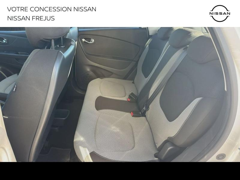 Photo 14 de l’annonce de RENAULT Captur d’occasion à vendre à FRÉJUS