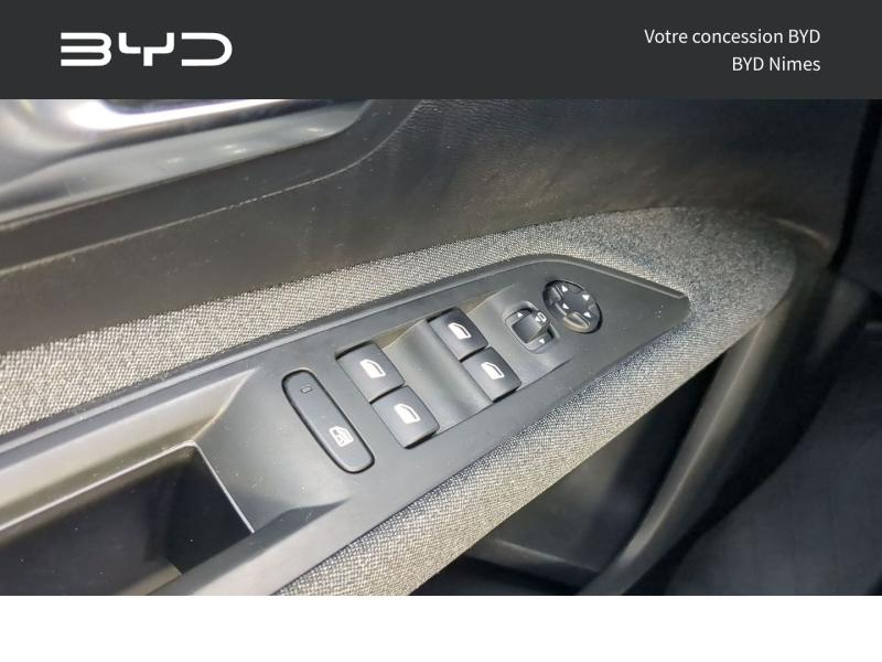 Photo 16 de l’annonce de PEUGEOT 3008 d’occasion à vendre à VALENCE