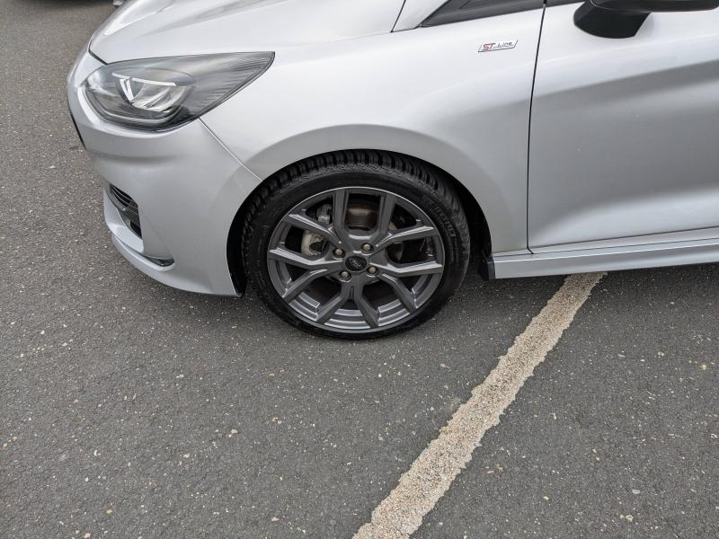 Photo 4 de l’annonce de FORD Fiesta d’occasion à vendre à CARCASSONNE