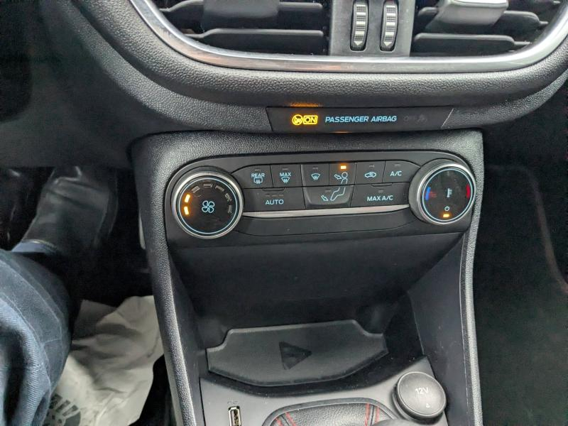 Photo 10 de l’annonce de FORD Fiesta d’occasion à vendre à CARCASSONNE