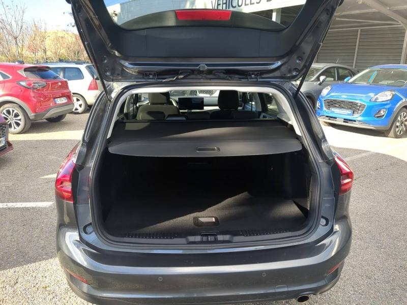 Photo 13 de l’annonce de FORD Focus SW d’occasion à vendre à CARPENTRAS