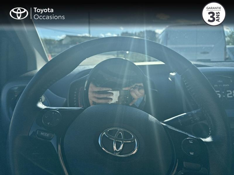 Photo 13 de l’annonce de TOYOTA Aygo d’occasion à vendre à CAVAILLON