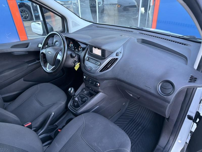 Photo 9 de l’annonce de FORD Transit Courier VUL d’occasion à vendre à VITROLLES