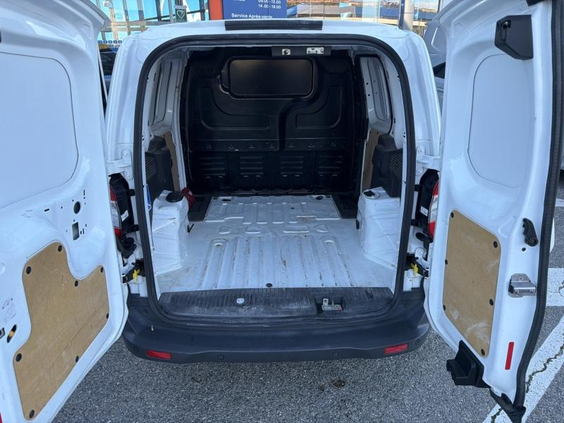 Photo 11 de l’annonce de FORD Transit Courier VUL d’occasion à vendre à VITROLLES