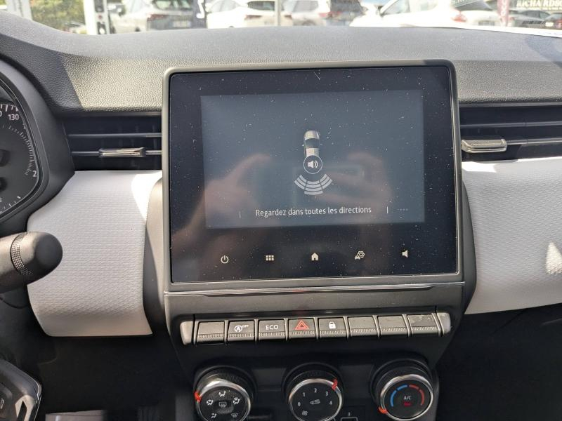 Photo 15 de l’annonce de RENAULT Clio d’occasion à vendre à THONON