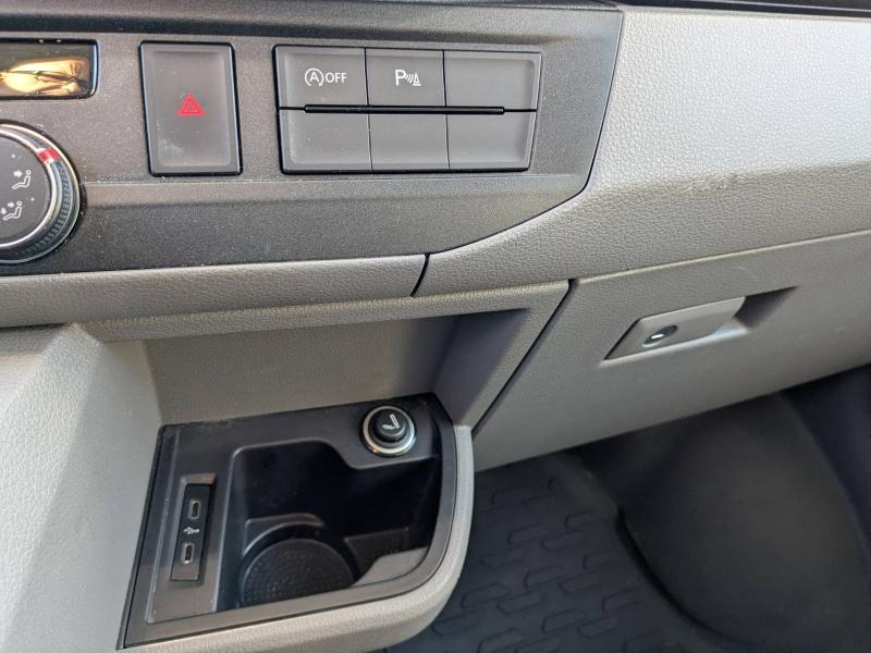 Photo 15 de l’annonce de VOLKSWAGEN Transporter Fg VUL d’occasion à vendre à LA VALETTE