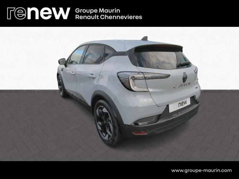 Photo 9 de l’annonce de RENAULT Captur d’occasion à vendre à CHENNEVIÈRES-SUR-MARNE