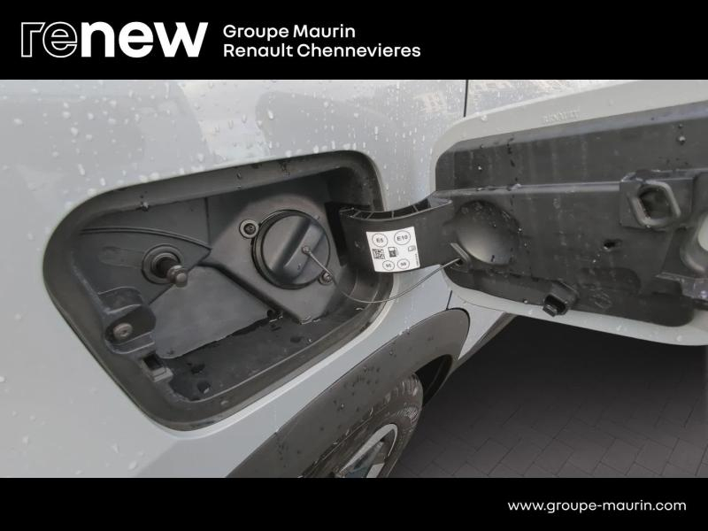 Photo 20 de l’annonce de RENAULT Captur d’occasion à vendre à CHENNEVIÈRES-SUR-MARNE