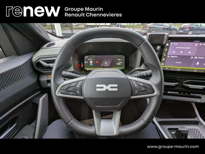 Photo 11 de l’annonce de DACIA  d’occasion à vendre à CHENNEVIÈRES-SUR-MARNE