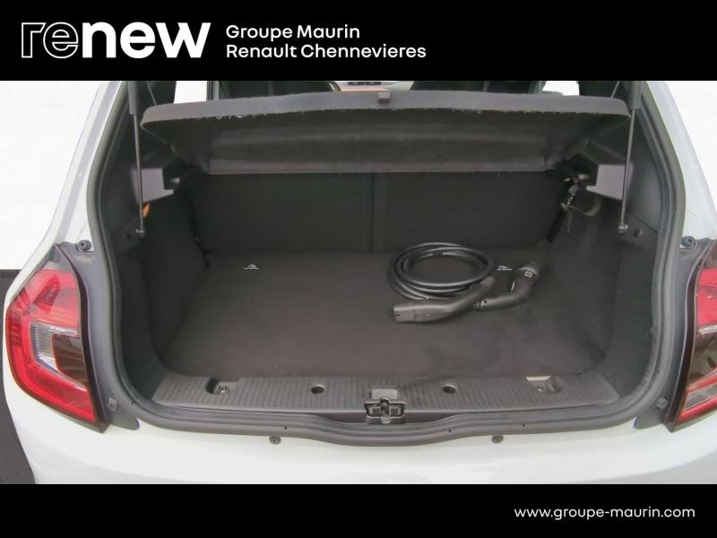 Photo 16 de l’annonce de RENAULT Twingo d’occasion à vendre à CHENNEVIÈRES-SUR-MARNE
