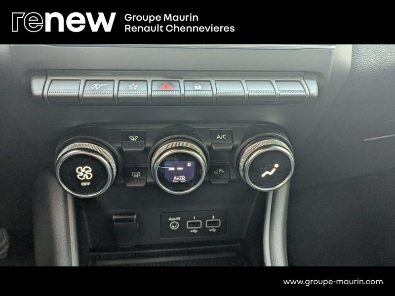 Photo 18 de l’annonce de RENAULT Captur d’occasion à vendre à CHENNEVIÈRES-SUR-MARNE