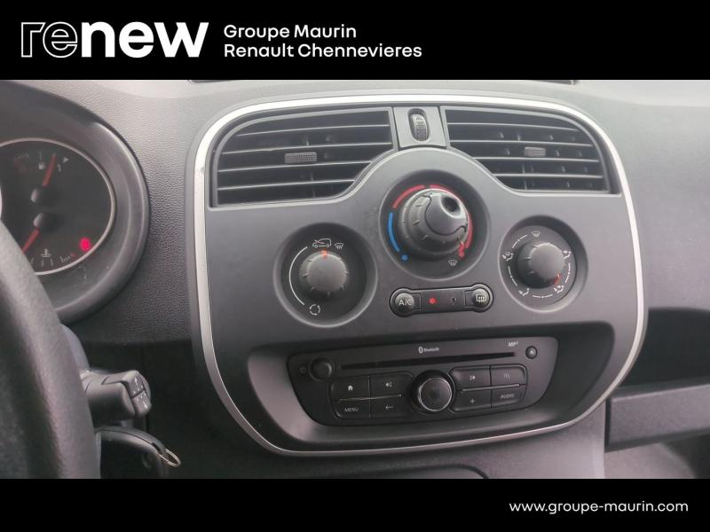 Photo 11 de l’annonce de RENAULT Kangoo Express VUL d’occasion à vendre à CHENNEVIÈRES-SUR-MARNE