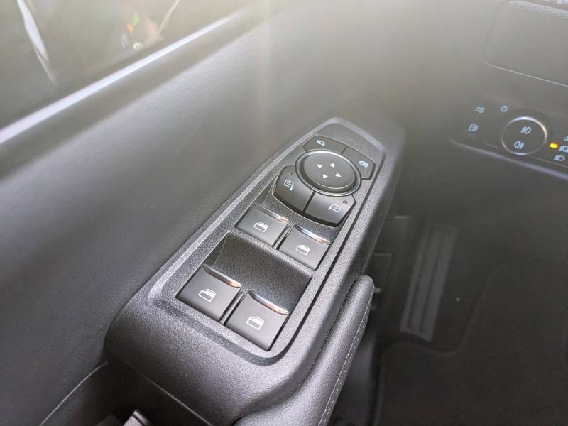 Photo 12 de l’annonce de FORD Ranger VUL d’occasion à vendre à DRAGUIGNAN