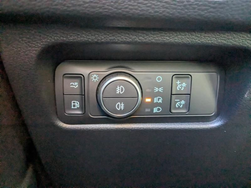 Photo 13 de l’annonce de FORD Ranger VUL d’occasion à vendre à DRAGUIGNAN