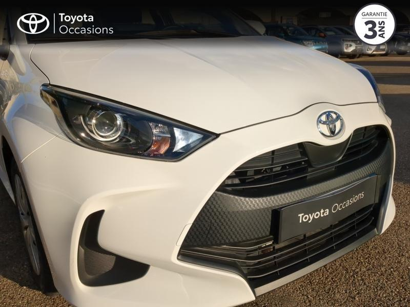 Photo 16 de l’annonce de TOYOTA Yaris d’occasion à vendre à ARLES
