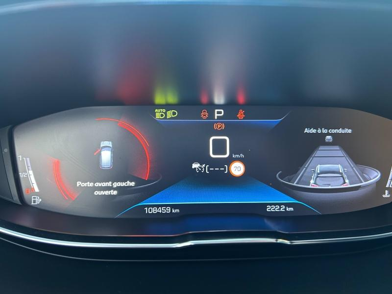 Photo 12 de l’annonce de PEUGEOT 3008 d’occasion à vendre à CHAMBERY