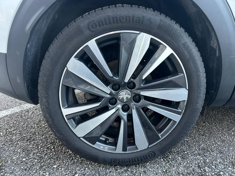 Photo 19 de l’annonce de PEUGEOT 3008 d’occasion à vendre à CHAMBERY