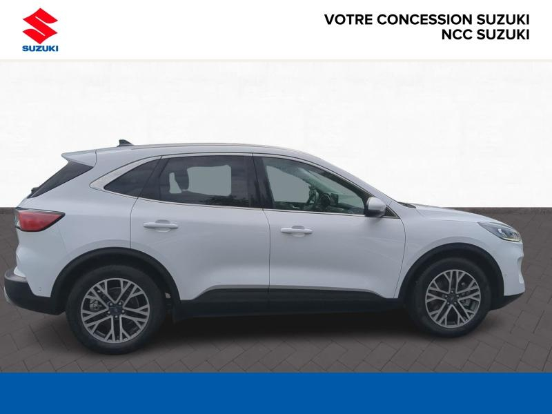 Photo 6 de l’annonce de FORD Kuga d’occasion à vendre à BELLERIVE-SUR-ALLIER