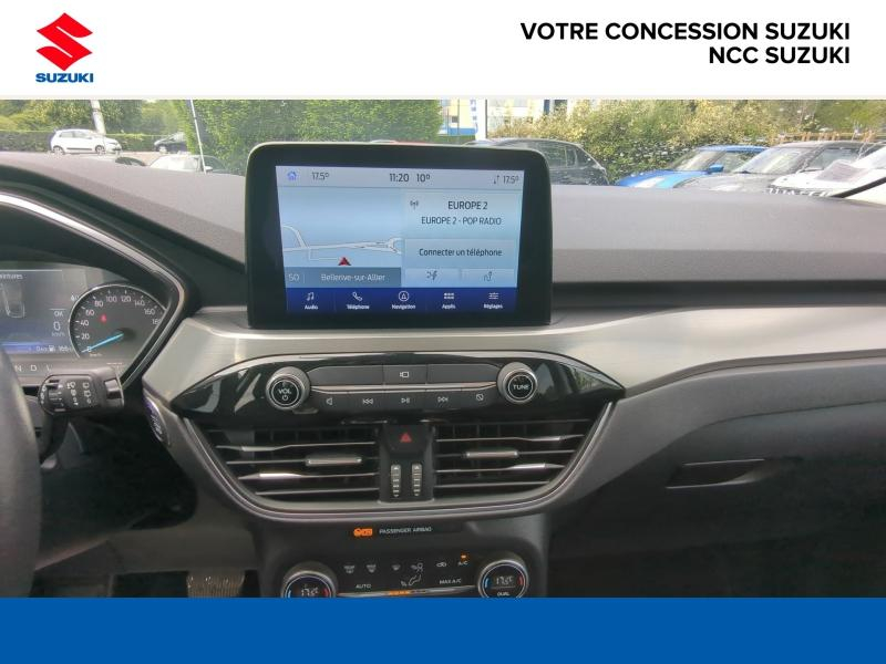 Photo 14 de l’annonce de FORD Kuga d’occasion à vendre à BELLERIVE-SUR-ALLIER