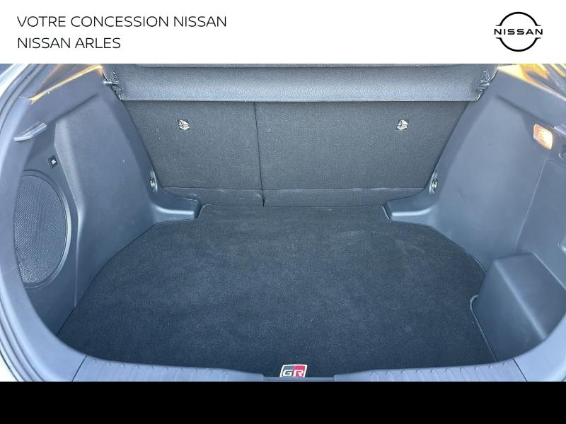 Photo 10 de l’annonce de TOYOTA C-HR d’occasion à vendre à ARLES