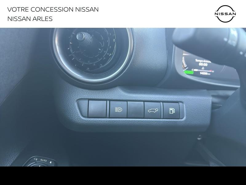 Photo 16 de l’annonce de TOYOTA C-HR d’occasion à vendre à ARLES